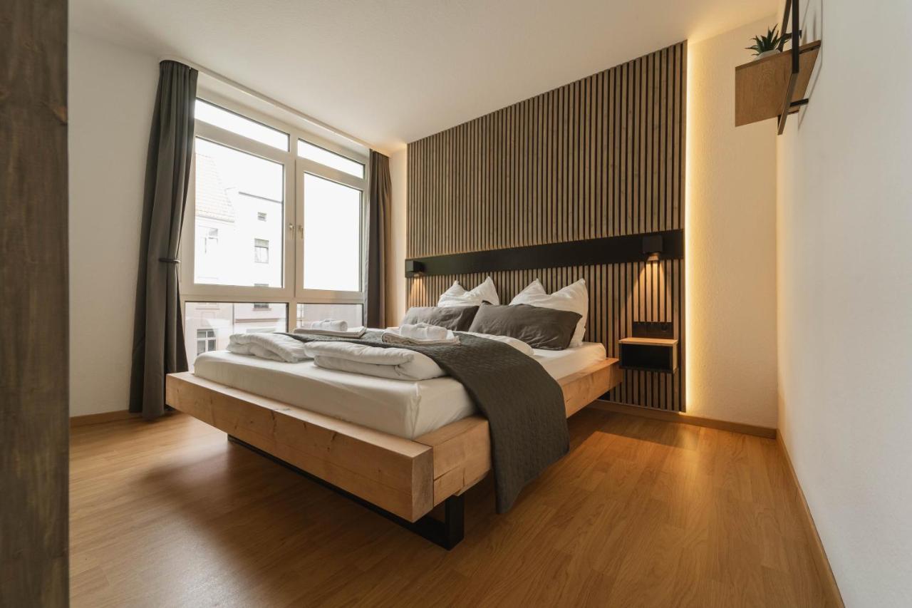 Raum921 - Stilvolles Apartment - Wlan, Tiefgarage, Kueche, Netflix Magdeburg Kültér fotó