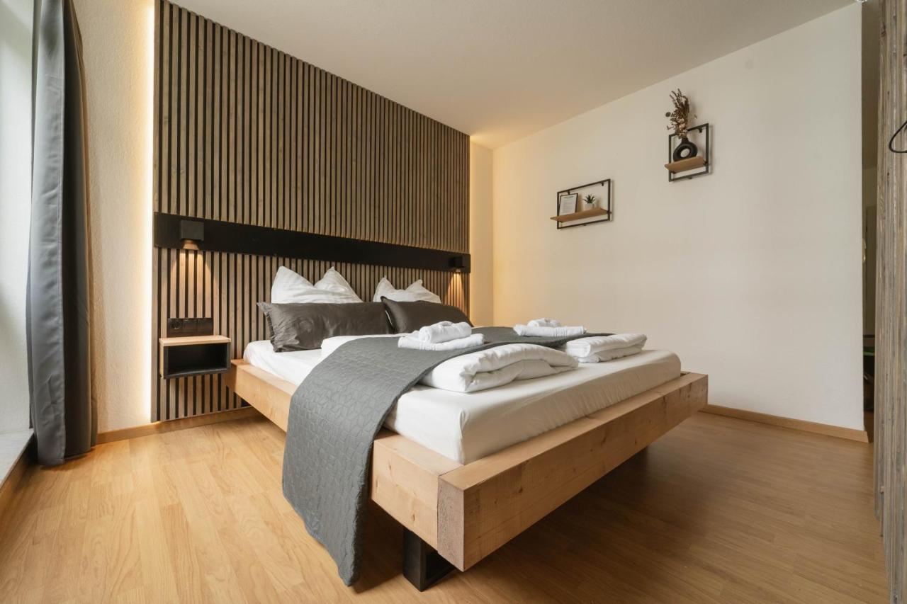 Raum921 - Stilvolles Apartment - Wlan, Tiefgarage, Kueche, Netflix Magdeburg Kültér fotó