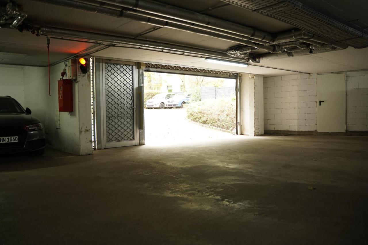 Raum921 - Stilvolles Apartment - Wlan, Tiefgarage, Kueche, Netflix Magdeburg Kültér fotó