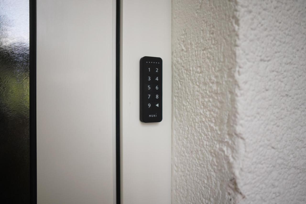 Raum921 - Stilvolles Apartment - Wlan, Tiefgarage, Kueche, Netflix Magdeburg Kültér fotó